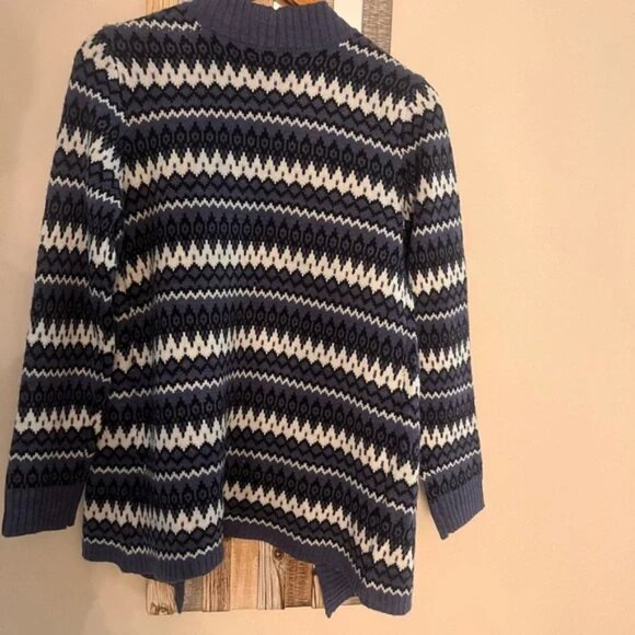 Croft & Barrow Navy and White Zigzag Cardigan Sweater Petite Small NWT - Picture 4 of 5